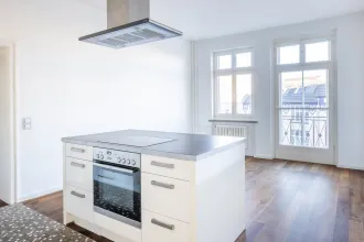 Wohnung kaufen berlin Frankfurter allee 4 Zimmer Balkon stalinbauten