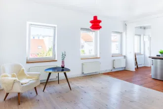 Wohn-Esszimmer Eigentumswohnung Berlin Mitte Anklamer Straße Schwarz Immobilien 