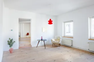 Wohn-Esszimmer Eigentumswohnung Berlin Mitte Anklamer Straße Schwarz Immobilien 
