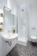 Wohnung kaufen stalinbauten Frankfurter allee Eigentumswohnung berlin Karl-marx-allee schwarz immobilien