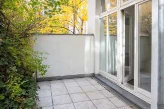 Wohnung kaufen berlin Kollwitzplatz prenzlauer Berg schwarz Immobilien Janett schwarz Eigentumswohnung 