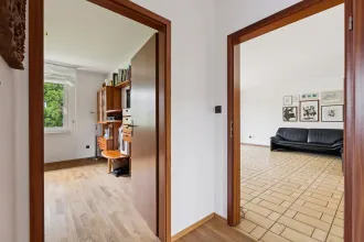 haus kaufen berlin Wittenau Reinickendorf Doppelhaus engelroder weg schwarz immobilien