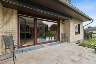 haus kaufen berlin Wittenau Reinickendorf Doppelhaus engelroder weg schwarz immobilien