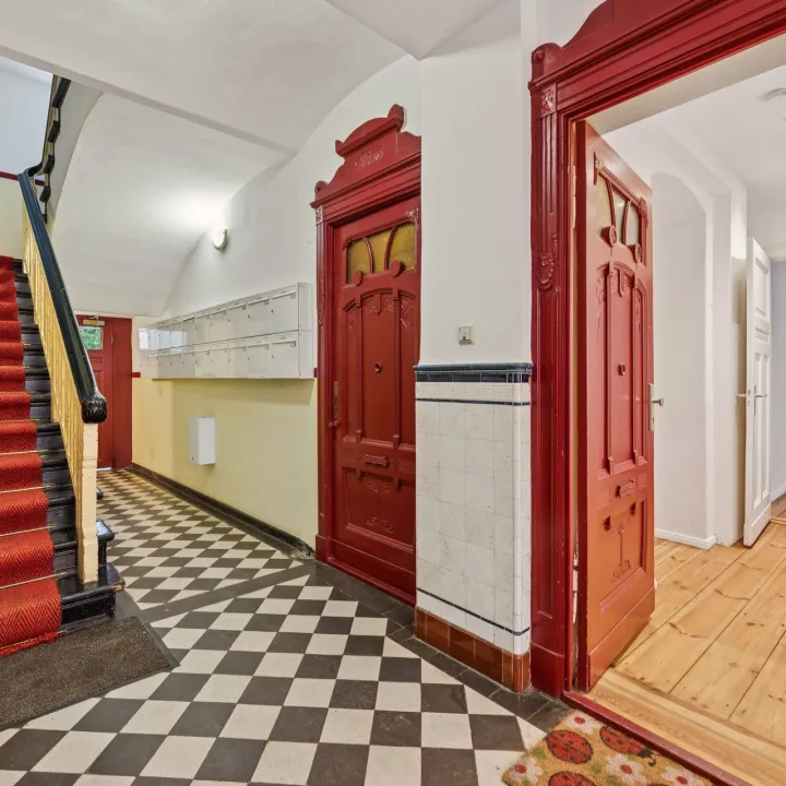 Wohnung kaufen berlin prenzlauer berg winskiez chodowieckistraße berlin eigentumswohnung terrasse groß Familienwohnung bezugsfrei schwarz Immobilien