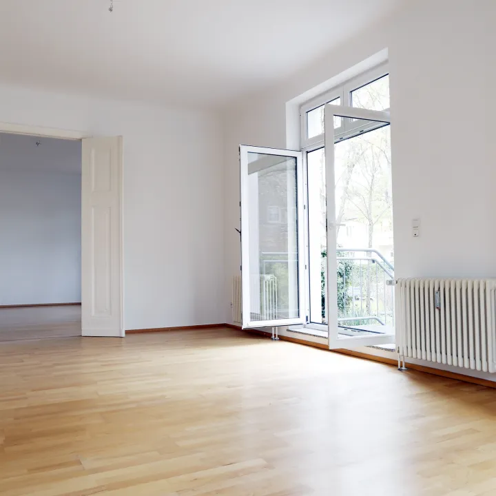 DHH mit 3 Wohnungen & Sonnengarten